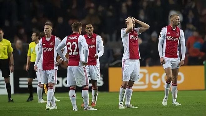 队阵容深度 队阵容深度