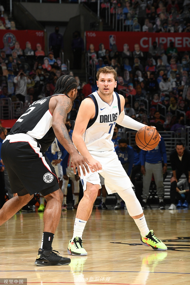 他并没有因 他并没有因