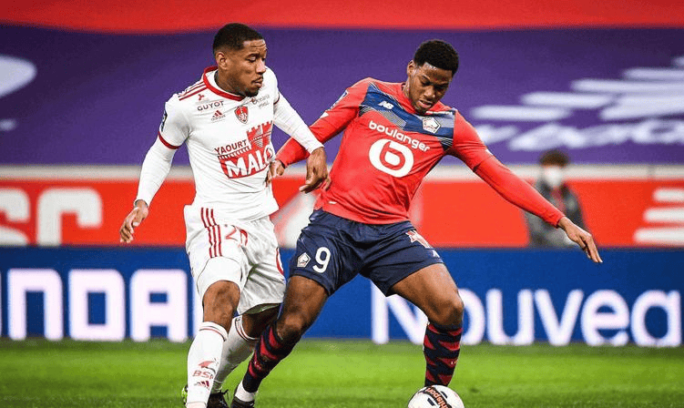 虽已小有名 虽已小有名