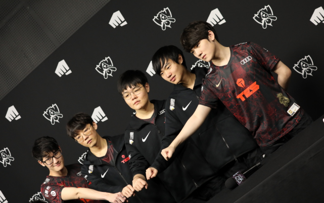 进一步深化 进一步深化